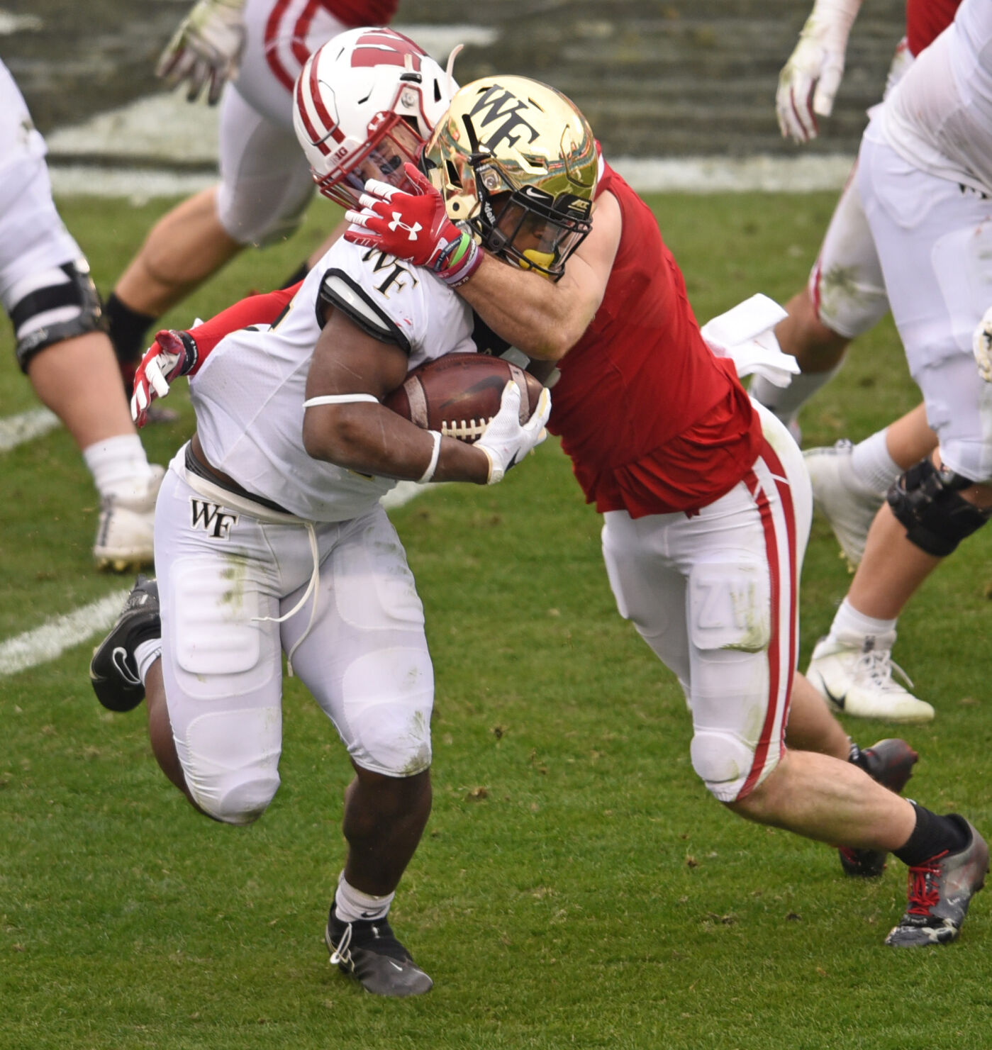 Wisconsin Wake Forest Duke's Mayo Bowl